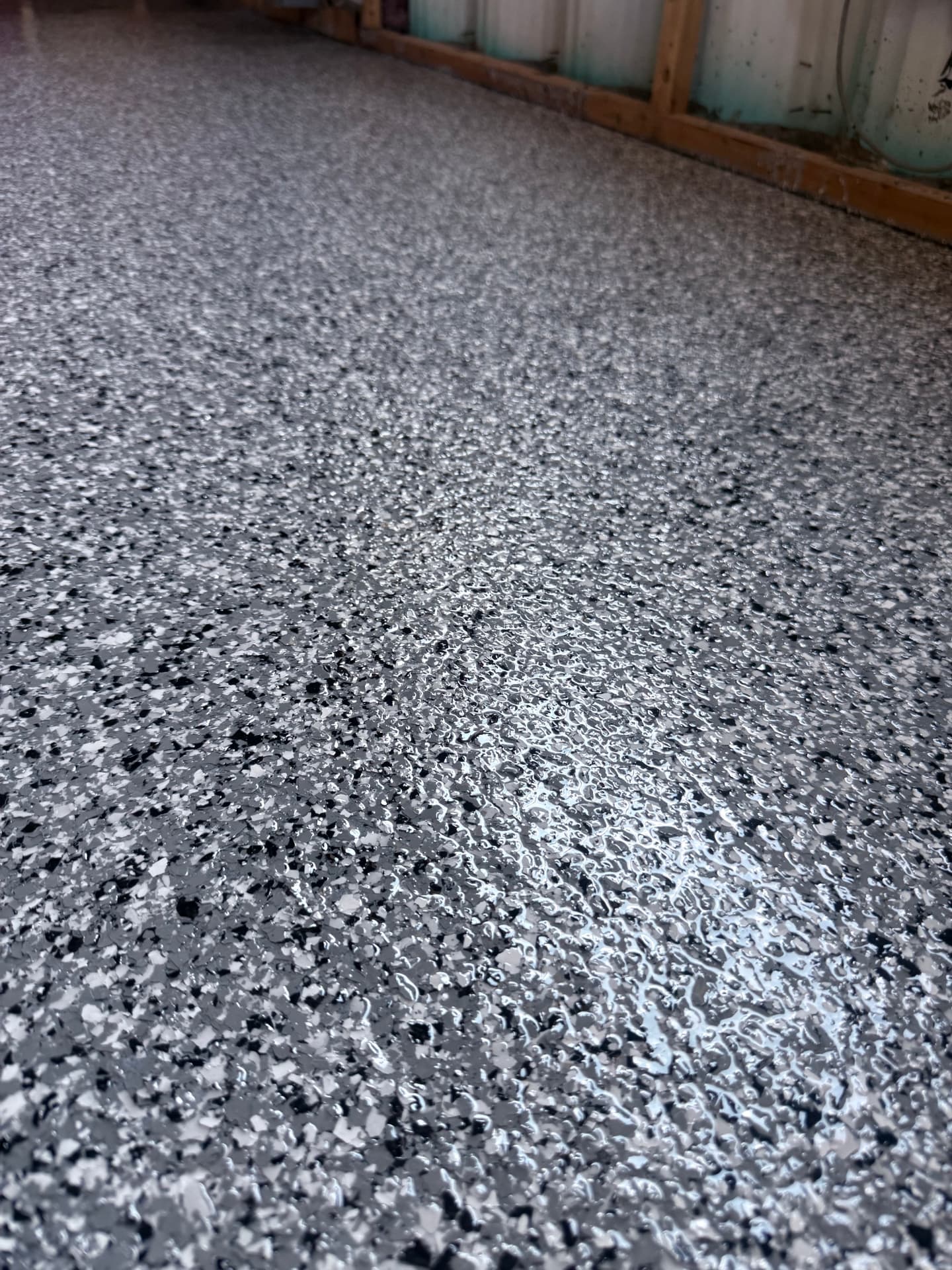 Close up of black and white flake finish